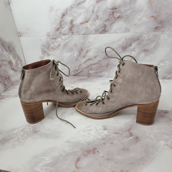 Jeffrey Campbell Cors Peep Toe Chunky Heel Tan Suede Bootie Women’s Size 9.5 - Picture 4 of 16